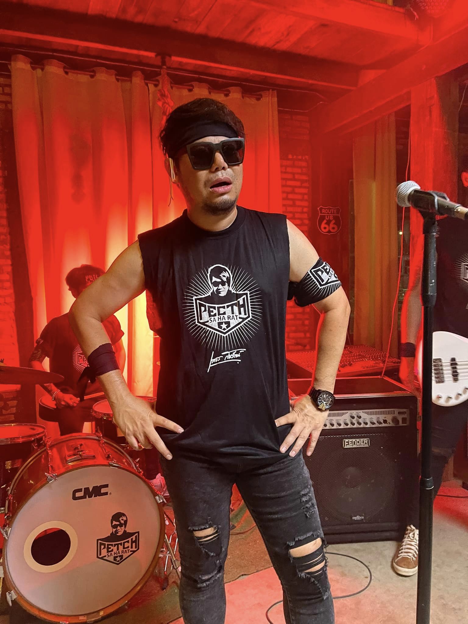 10 ฉายา “นักร้องลูกทุ่ง-อินดี้” แห่งปี 2565 10 ฉายา “นักร้องลูกทุ่ง-อินดี้” แห่งปี 2565