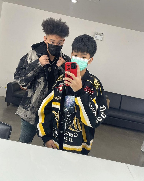 สไปรท์- กาย จีจี เสียดาย ผลงานกำลังไปได้ดี แต่ไม่มีคอนเสิร์ตให้เล่น (มีคลิป) สไปรท์- กาย จีจี เสียดาย ผลงานกำลังไปได้ดี แต่ไม่มีคอนเสิร์ตให้เล่น (มีคลิป)