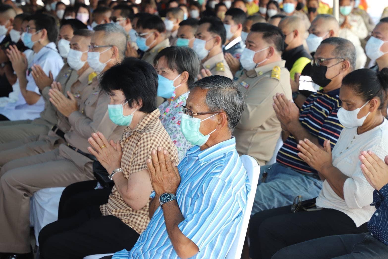 ประมวลภาพพิธีทำบุญอุทิศส่วนกุศล ให้กำลังพลที่เสียชีวิต จากเหตุการณ์ ร.ล.สุโขทัย ประมวลภาพพิธีทำบุญอุทิศส่วนกุศล ให้กำลังพลที่เสียชีวิต จากเหตุการณ์ ร.ล.สุโขทัย