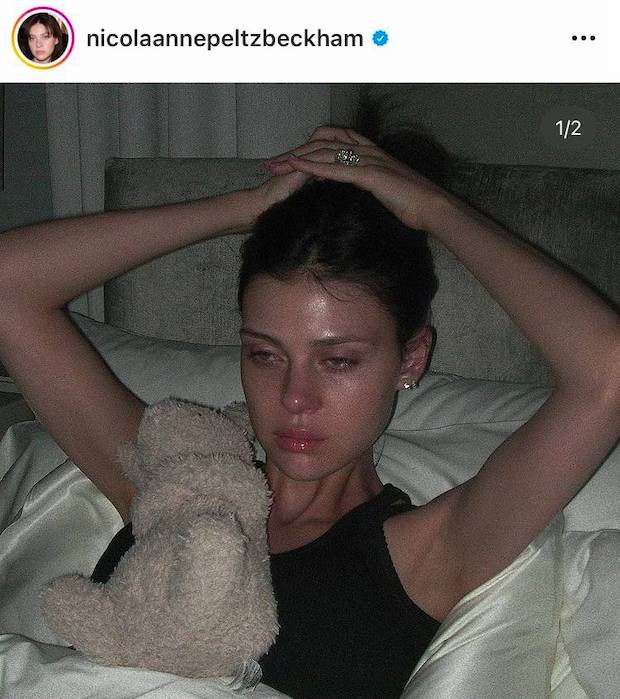 แตกคอกันเสียแล้ว?!! ลือสะใภ้ใหญ่บ้าน ‘เบ็คแฮม’ ไม่ลงรอยแม่สามี