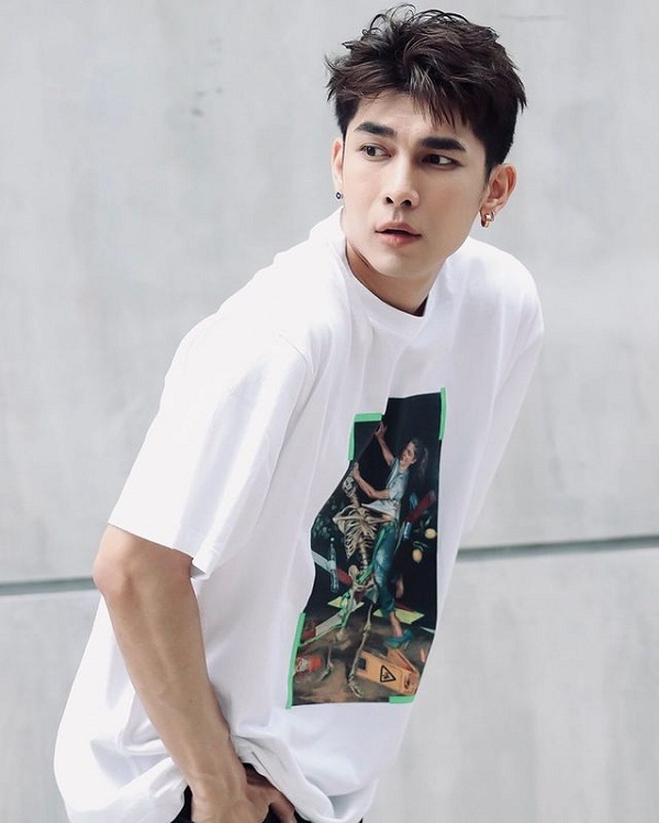 “มิว” จัดกิจกรรม “ShaReTy” ชวน “ว่าน-มาเรียม” ไลฟ์สด แบ่งปันน้ำใจช่วยโควิด-19 (มีคลิป) “มิว” จัดกิจกรรม “ShaReTy” ชวน “ว่าน-มาเรียม” ไลฟ์สด แบ่งปันน้ำใจช่วยโควิด-19 (มีคลิป)