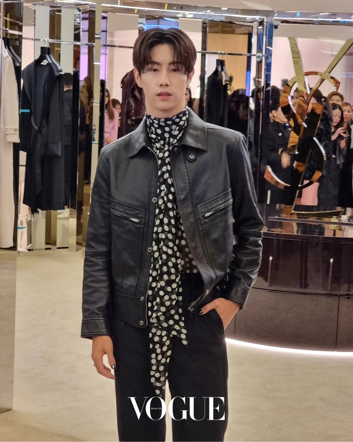 ประมวลภาพซุปตาร์หนุ่ม มาร์ค ต้วน เดินสายทำกิจกรรมในไทยกว่า 2 อาทิตย์!