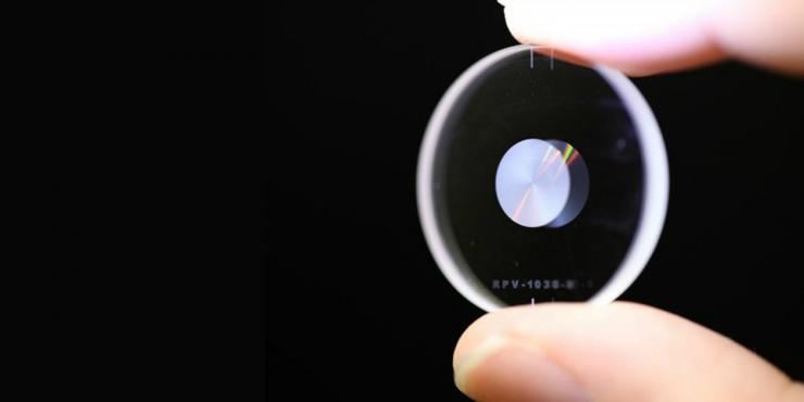 นักวิทยาศาสตร์เผยการจัดเก็บข้อมูลแบบ5D เก็บข้อมูลได้ 500TB ในดิสก์แผ่นเดียว 