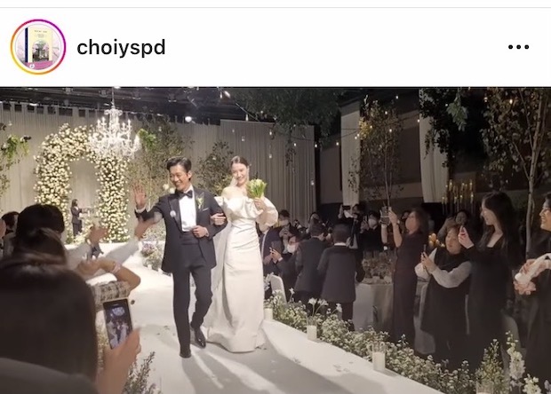 เจ้าสาวลงเอง!! เผยภาพวันวิวาห์ ‘นัมกุงมิน-จินอารึม’ ให้ชมกันชัดๆ