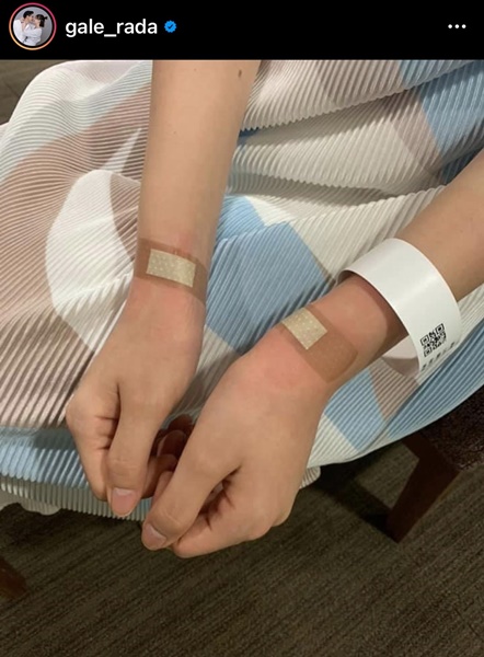 เกล รดา เผยถึงสาเหตุ เอ็นข้อมืออักเสบ เพื่อนๆ แห่เป็นห่วง เกล รดา เผยถึงสาเหตุ เอ็นข้อมืออักเสบ เพื่อนๆ แห่เป็นห่วง