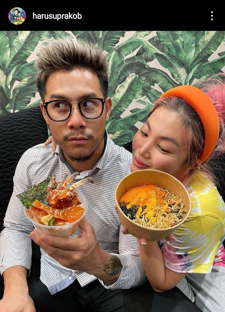 กาย รัชชานนท์ เปิดใจเรื่องให้เงิน 1 ล้าน ฉลองของขวัญวันเกิด ฮารุ เผยใช้เวลาเก็บหลายเดือน กาย รัชชานนท์ เปิดใจเรื่องให้เงิน 1 ล้าน ฉลองของขวัญวันเกิด ฮารุ เผยใช้เวลาเก็บหลายเดือน