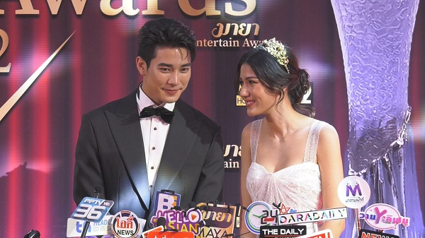 “ยูโร-พิ้งค์พลอย” เคลียร์สถานะ หลังคนจับจิ้นกันนอกจอ  (มีคลิป)  