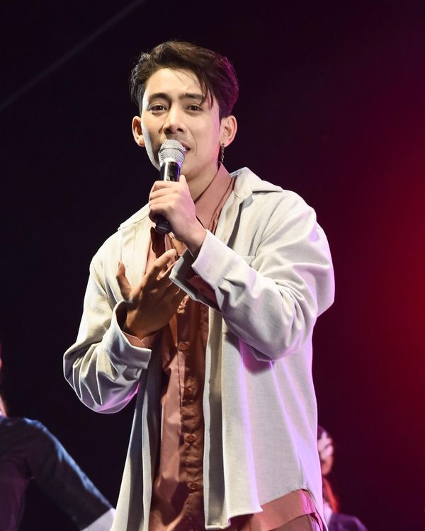 เบิ้ล ปทุมราช แจงปมเอ่ยตำแหน่งอัยการสูงสุดผิดพลาด รับ เครียดหลังมีชื่อเอี่ยวคดีแชร์ดัง เบิ้ล ปทุมราช แจงปมเอ่ยตำแหน่งอัยการสูงสุดผิดพลาด รับ เครียดหลังมีชื่อเอี่ยวคดีแชร์ดัง