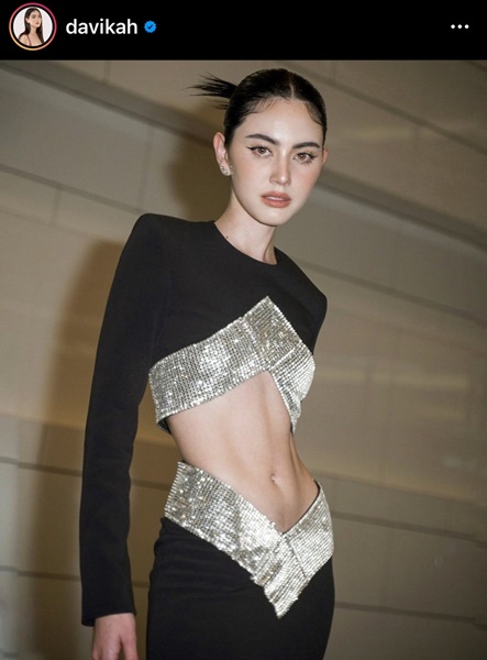 ใหม่ ดาวิกา ไม่ได้คลั่งผอม!! รู้จักและทานหมูกระทะ เหมือนกันนะคะ ใหม่ ดาวิกา ไม่ได้คลั่งผอม!! รู้จักและทานหมูกระทะ เหมือนกันนะคะ