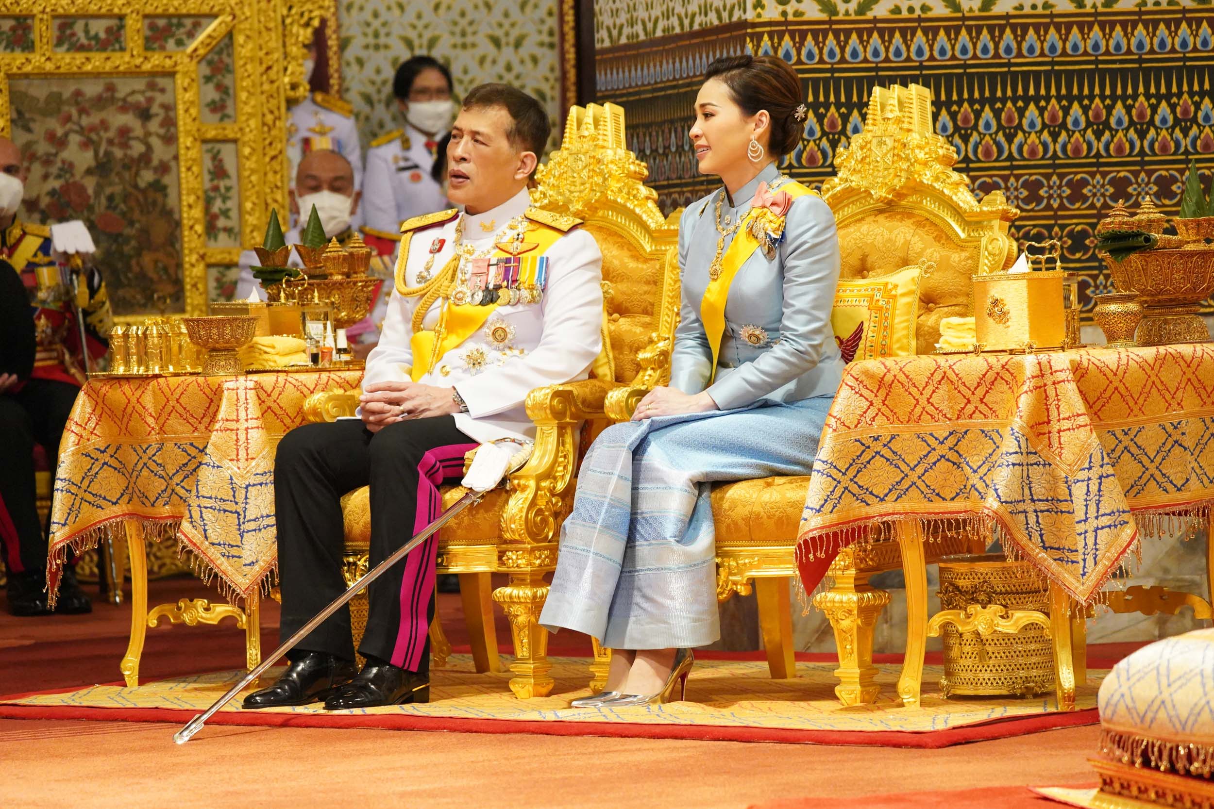 ในหลวง เสด็จฯพระราชพิธีมหามงคลเฉลิมพระชนมพรรษา 90 พรรษา สมเด็จพระพันปีหลวง
