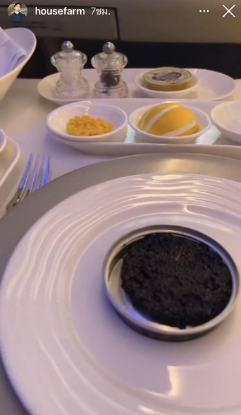 กวาง วรรณปิยะ บินลัดฟ้าเที่ยวต่างประเทศ ชาวเน็ตจับสังเกตไปกับหนุ่มคนนี้?? กวาง วรรณปิยะ บินลัดฟ้าเที่ยวต่างประเทศ ชาวเน็ตจับสังเกตไปกับหนุ่มคนนี้??