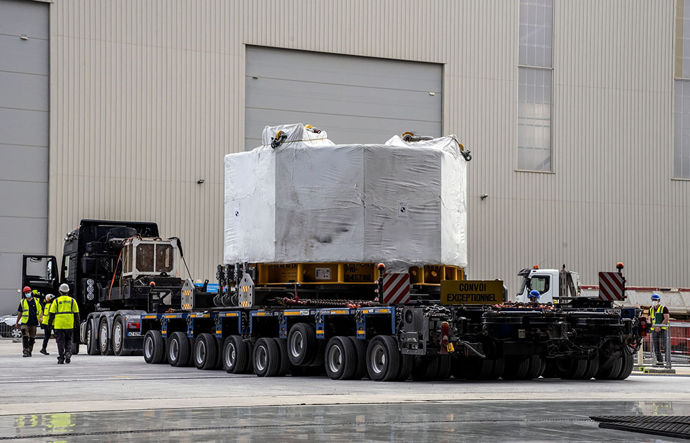 ITER เตรียมติดตั้งแม่เหล็กแรงสูงพลังมากกว่าสนามแม่เหล็กโลก 280,000 เท่า