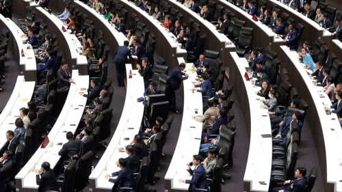 งบฯ 67 ผ่านฉลุย เปิดศักราช “ปีมังกร” ร้อนแรง? งบฯ 67 ผ่านฉลุย เปิดศักราช “ปีมังกร” ร้อนแรง?