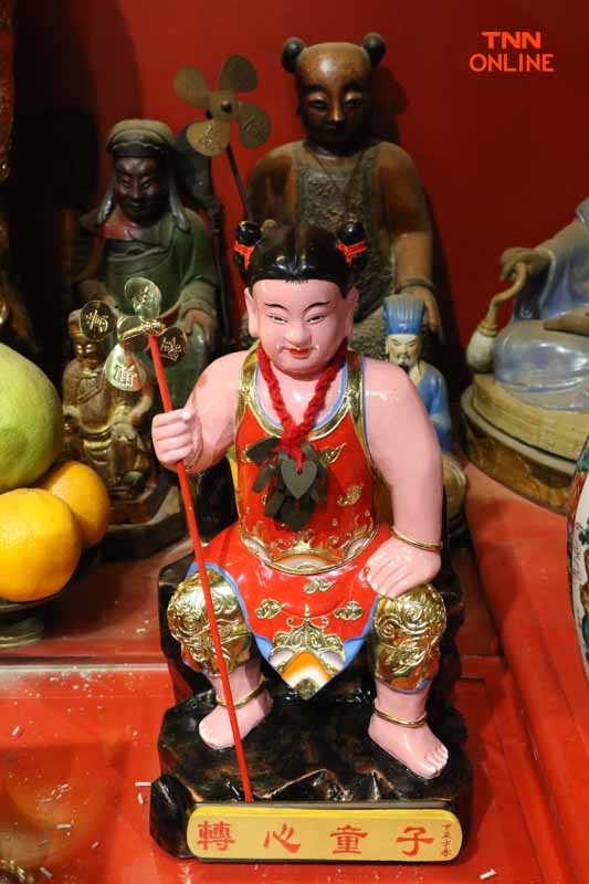 ไอคอนสยามฉลองตรุษจีนยิ่งใหญ่ มอบประสบการณ์รับพลังปีมังกรมหามงคล ครบทั้ง สักการะ-ช็อปปิ้ง-ท่องเที่ยว กระตุ้นเศรษฐกิจเงินสะพัดเพิ่ม 8-10% ไอคอนสยามฉลองตรุษจีนยิ่งใหญ่ มอบประสบการณ์รับพลังปีมังกรมหามงคล ครบทั้ง สักการะ-ช็อปปิ้ง-ท่องเที่ยว กระตุ้นเศรษฐกิจเงินสะพัดเพิ่ม 8-10%