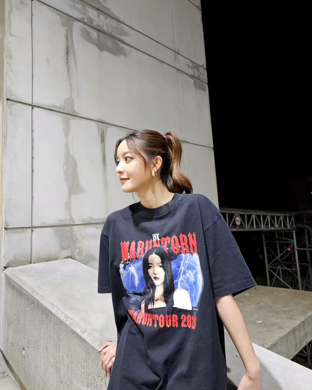 อิ้งค์ วรันธร เจองานหิน ถ่ายทอดเพลงประกอบภาพยนตร์บุพเพสันนิวาส 2 (มีคลิป) 