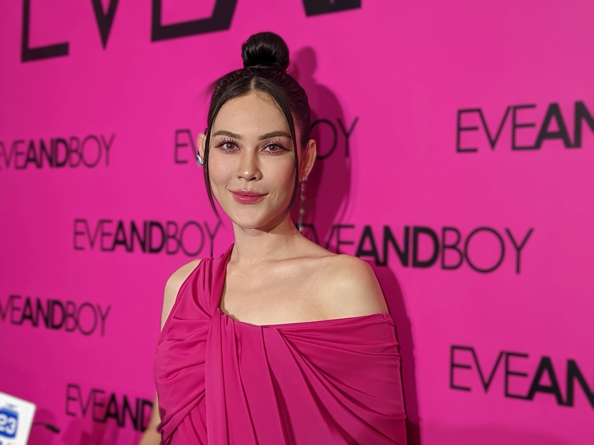 หวนคืนจออีกครั้ง แมท ภีรนีย์ หลังหายจากงานละครไปนาน หวนคืนจออีกครั้ง แมท ภีรนีย์ หลังหายจากงานละครไปนาน