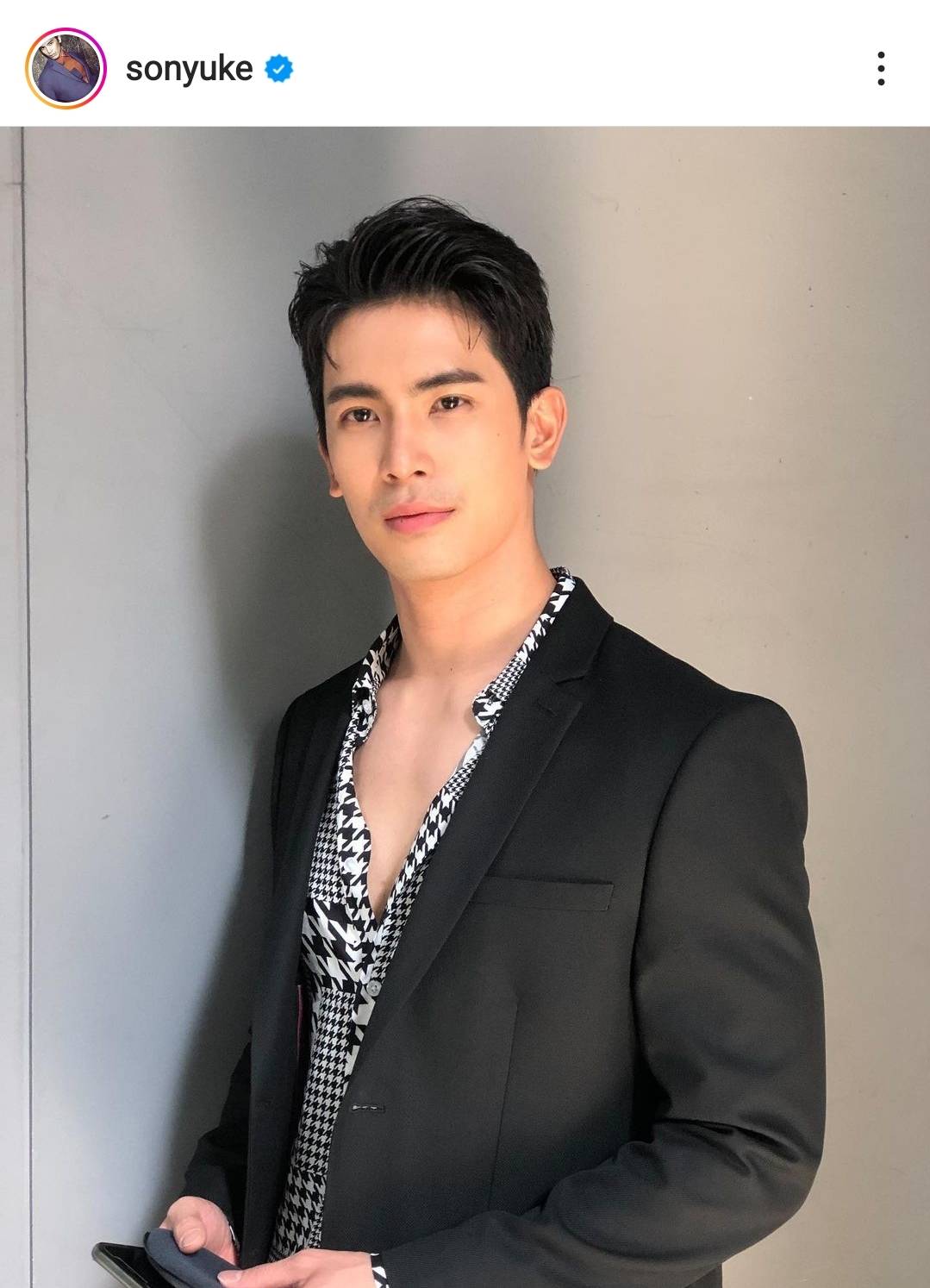 สน ยุกต์ รับคุยสาวนอกวงการ ลั่น ภูมิใจที่มีเขาอยู่ข้างๆ สน ยุกต์ รับคุยสาวนอกวงการ ลั่น ภูมิใจที่มีเขาอยู่ข้างๆ