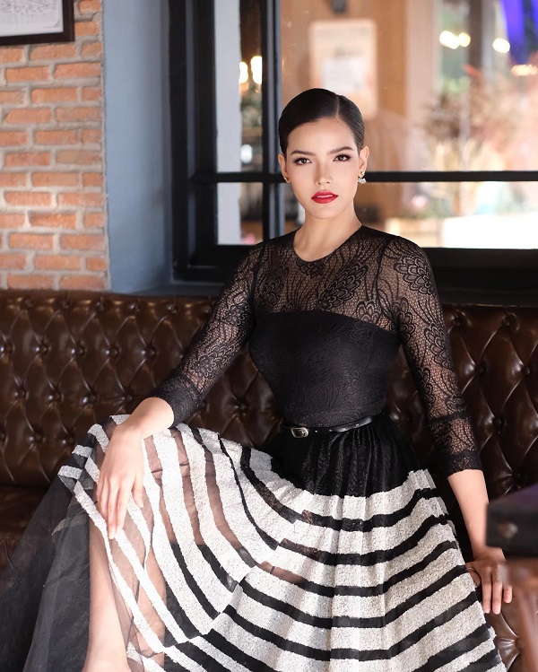 ฟ้าใส ปลื้ม ซีรีส์กระแสดีเกินคาด ดีใจที่ได้ทำตามความฝัน (มีคลิป) ฟ้าใส ปลื้ม ซีรีส์กระแสดีเกินคาด ดีใจที่ได้ทำตามความฝัน (มีคลิป)