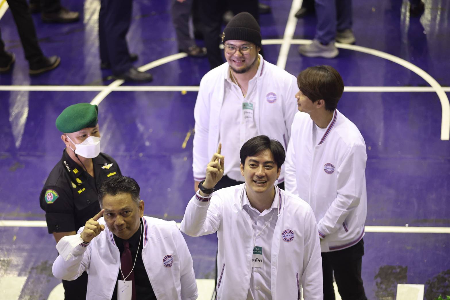 เลือกตั้ง 2566 ประมวลภาพพรรคการเมืองนำทีมสมัครส.ส.แบบแบ่งเขตกทม.