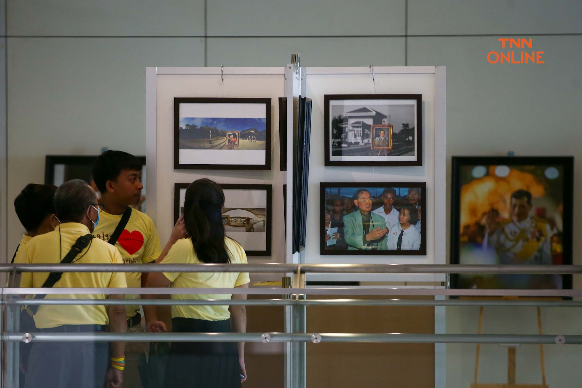 กษัตริย์ของราษฎร นิทรรศการภาพถ่ายรำลึกถึงในหลวง ร.9 กษัตริย์ของราษฎร นิทรรศการภาพถ่ายรำลึกถึงในหลวง ร.9