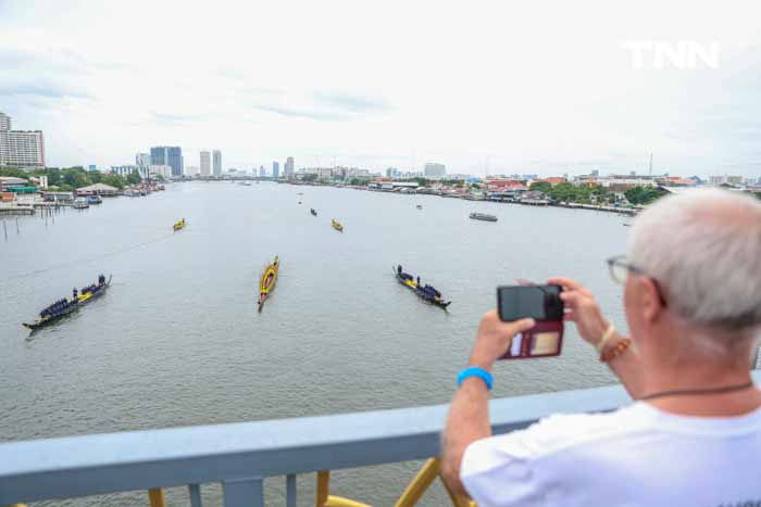 ซ้อมฝีพายบนแม่น้ำเจ้าพระยา เตรียมพร้อมจัดขบวนพยุหยาตราทางชลมารค ซ้อมฝีพายบนแม่น้ำเจ้าพระยา เตรียมพร้อมจัดขบวนพยุหยาตราทางชลมารค