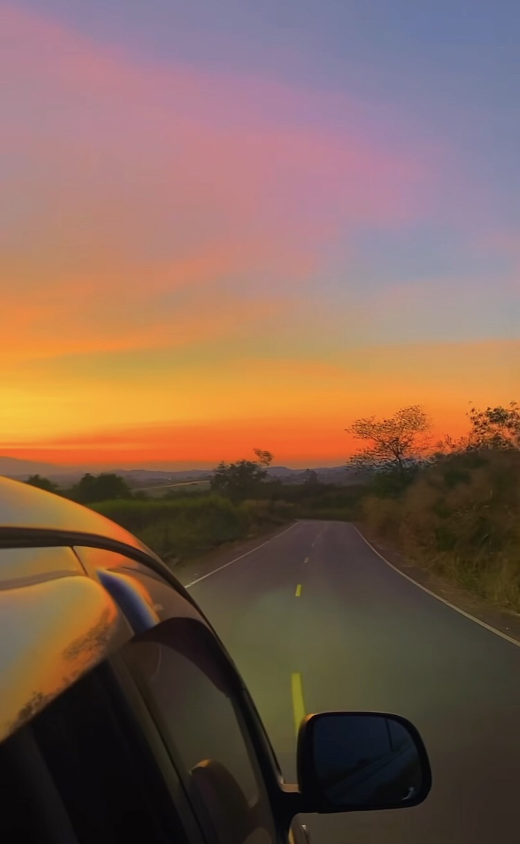 พิ้งกี้ สาวิกา อัปเดตไอจีนั่งรถท่องเที่ยว หลังเก็บตัวเงียบมานาน...  