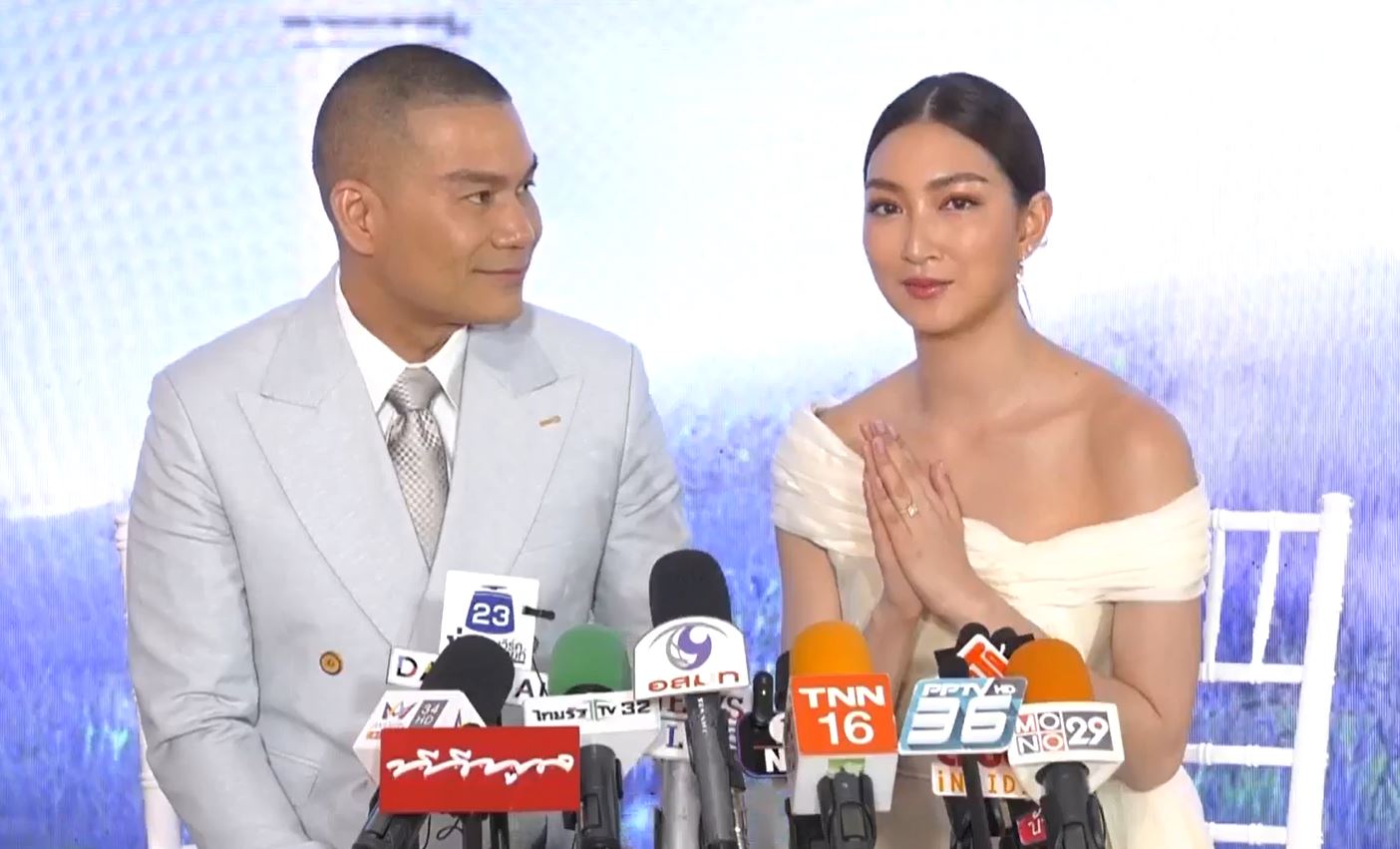 แพนเค้ก จูงมือ สารวัตรหมี ฉลองวิวาห์ชื่นมื่นอบอวลไปด้วยความรัก