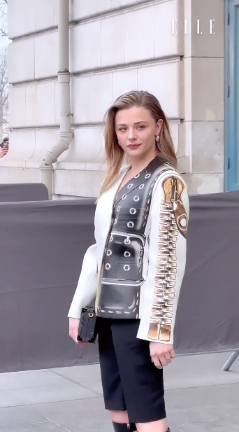 รวมตัวแม่!! 'ญาญ่า-เซนดาย่า-ฮเยอิน NewJeans' นำทัพสตาร์โลกชมโชว์ LV ที่ปารีส