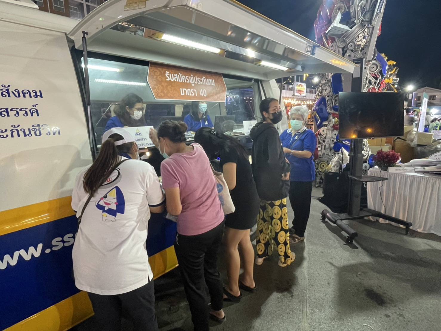 ชวนแรงงานอิสระ สมัครประกันสังคม ม.40 ดูแลสิทธิประโยชน์ 3 ทางเลือก ชวนแรงงานอิสระ สมัครประกันสังคม ม.40 ดูแลสิทธิประโยชน์ 3 ทางเลือก