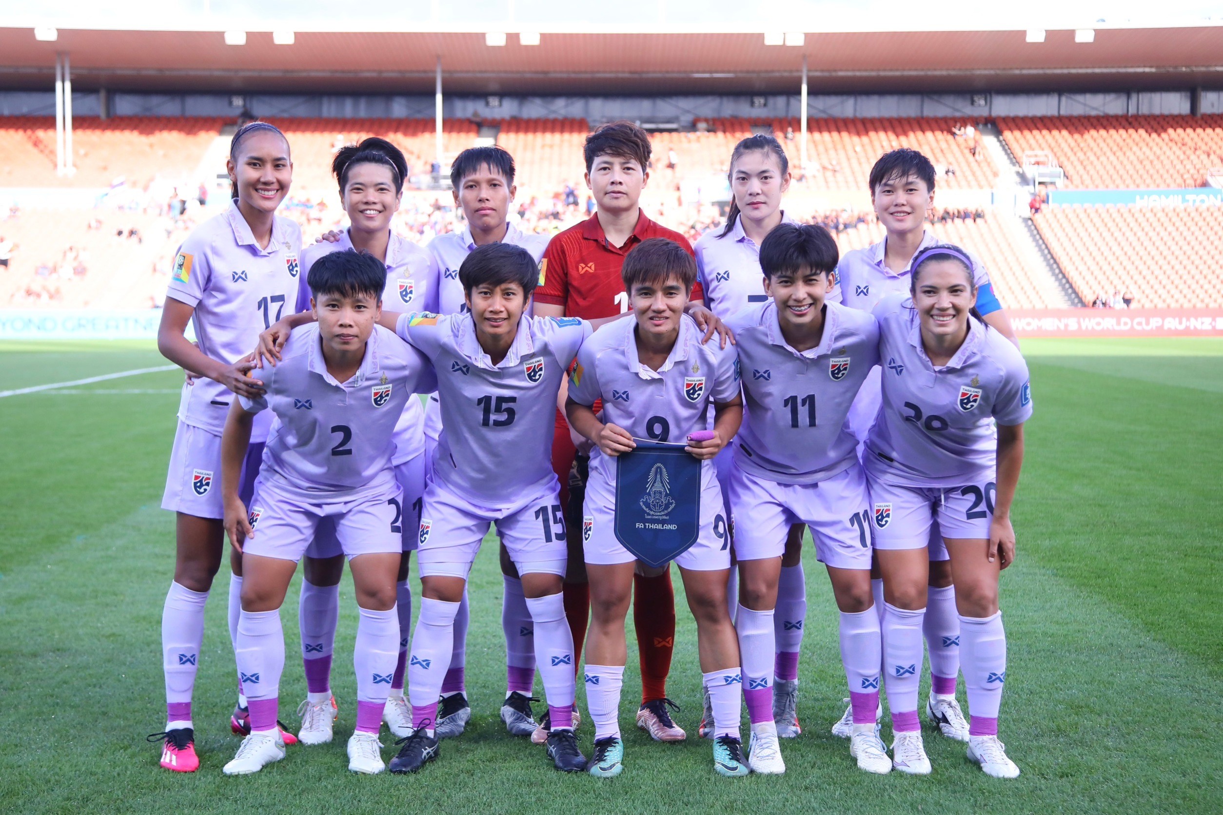 ผลฟุตบอลหญิงชิงแชมป์โลก 2023 รอบเพลย์ออฟ แคเมอรูน พบ ไทย ผลฟุตบอลหญิงชิงแชมป์โลก 2023 รอบเพลย์ออฟ แคเมอรูน พบ ไทย