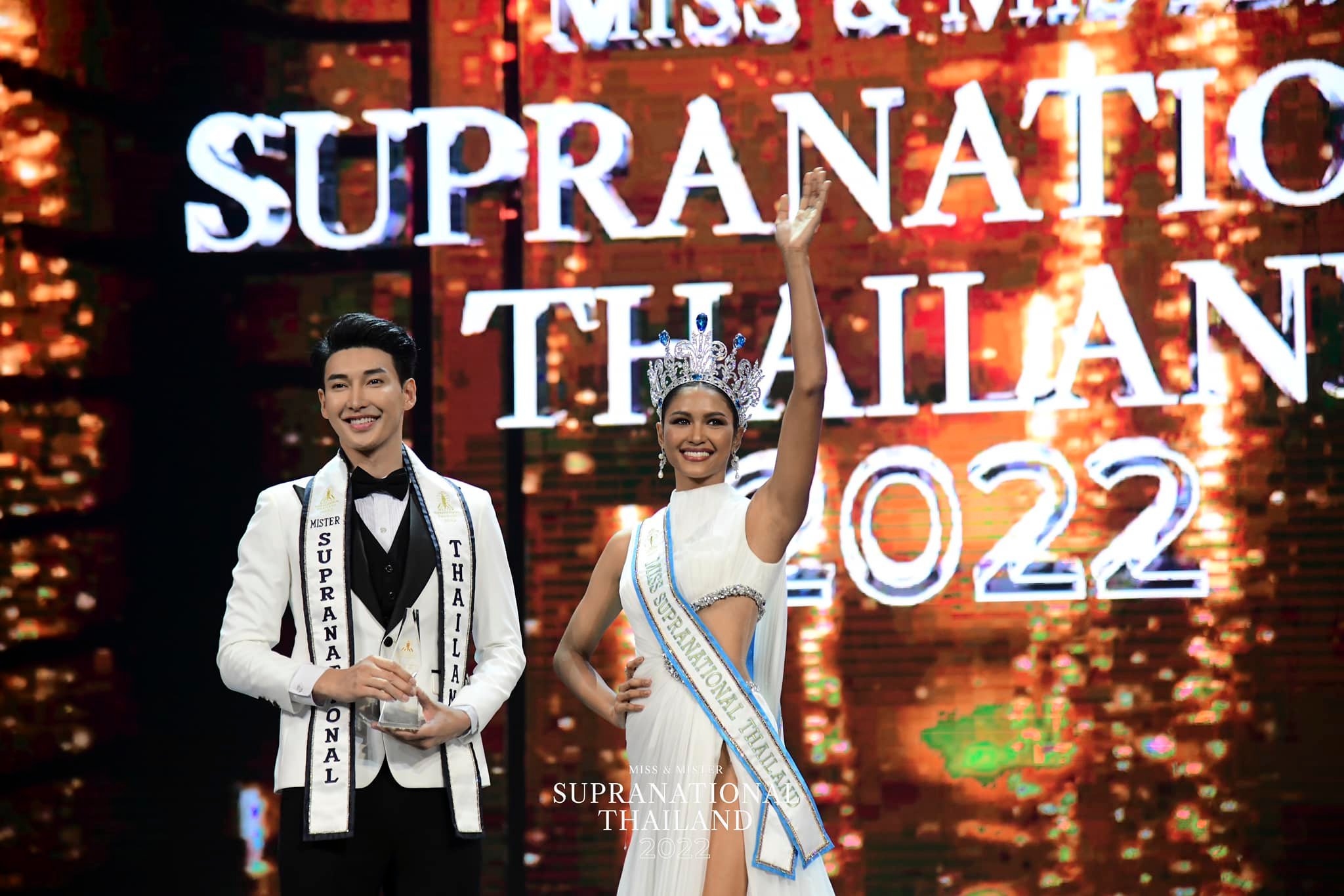 ทรู 5G ต้อนรับ Miss & Mister Supranationnal เข้าสู่ครอบครัวทรู (มีคลิป) ทรู 5G ต้อนรับ Miss & Mister Supranationnal เข้าสู่ครอบครัวทรู (มีคลิป)