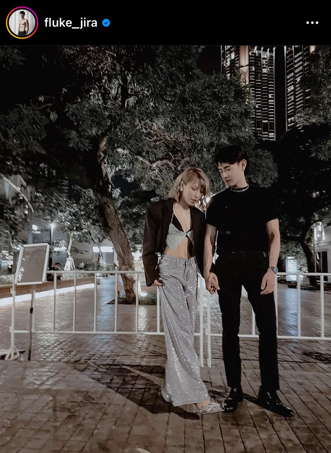 ฟลุ๊ค จิระ โพสต์ครบรอบ 16 ปี หน้าเปลี่ยนแต่รักยังเหมือนเดิม!!