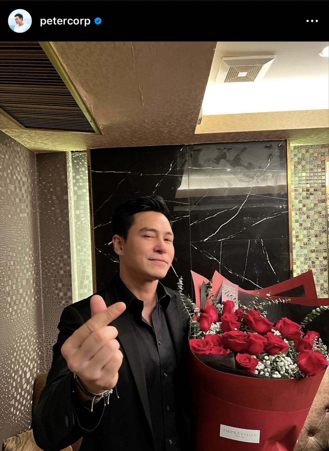 เบลอว่ารักแถบ! ปีเตอร์ คอร์ป เปิดโหมดคลั่งรัก ซุ่มคบสาวนอกวงการ