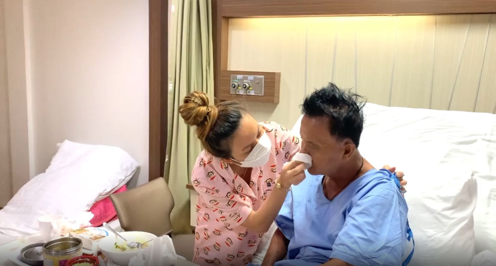 จ๊ะ นงผณี โพสต์คลิปอัปเดตอาการคุณพ่อ พร้อมแคปชั่นสุดซึ้ง พ่อเก่งที่สุด