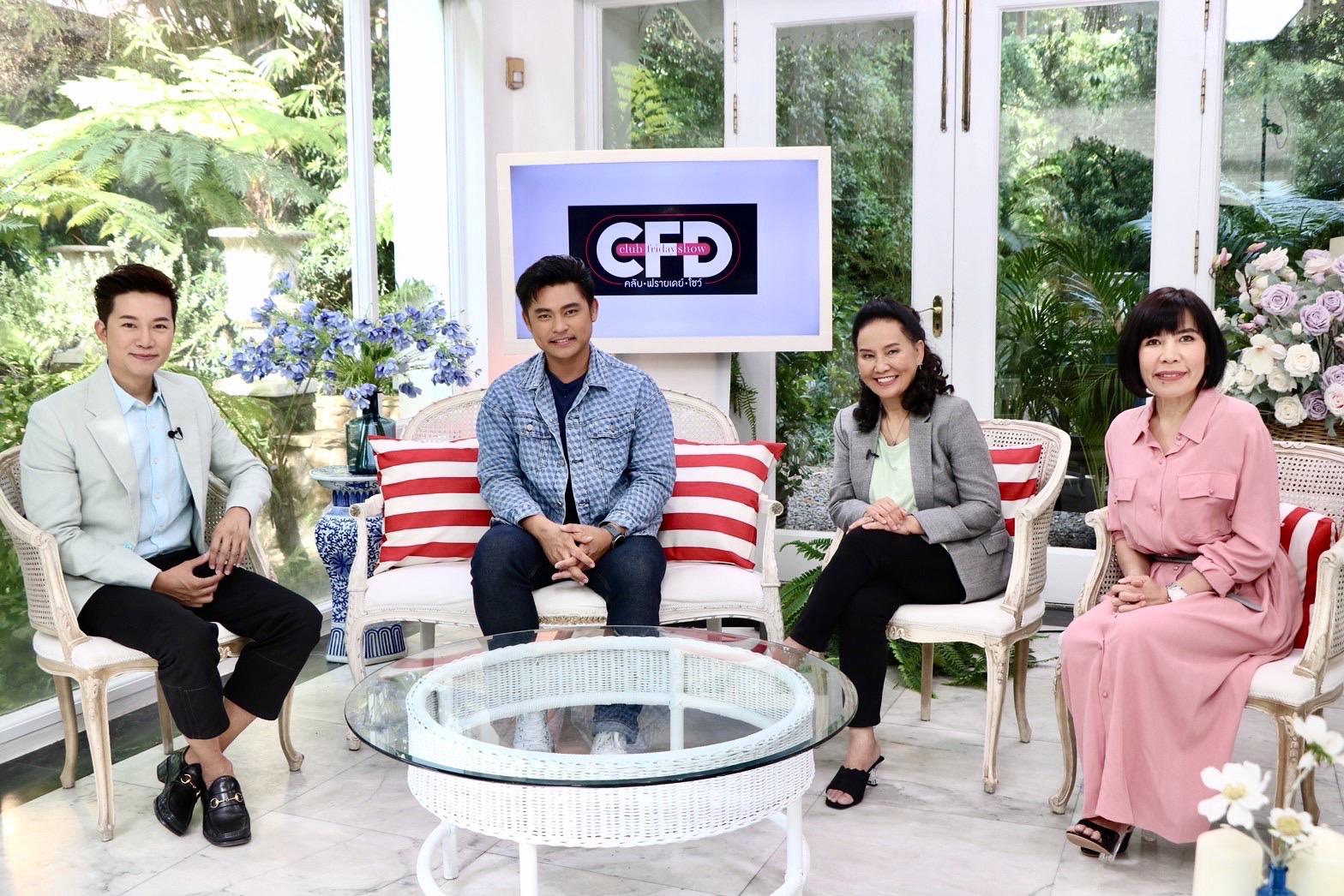 ฟลุ๊ค ไอน้ำ เปิดใจผ่านรายการดัง ยอมรับสมัยเป็นซุปตาร์มีหลงระเริงบ้าง ฟลุ๊ค ไอน้ำ เปิดใจผ่านรายการดัง ยอมรับสมัยเป็นซุปตาร์มีหลงระเริงบ้าง