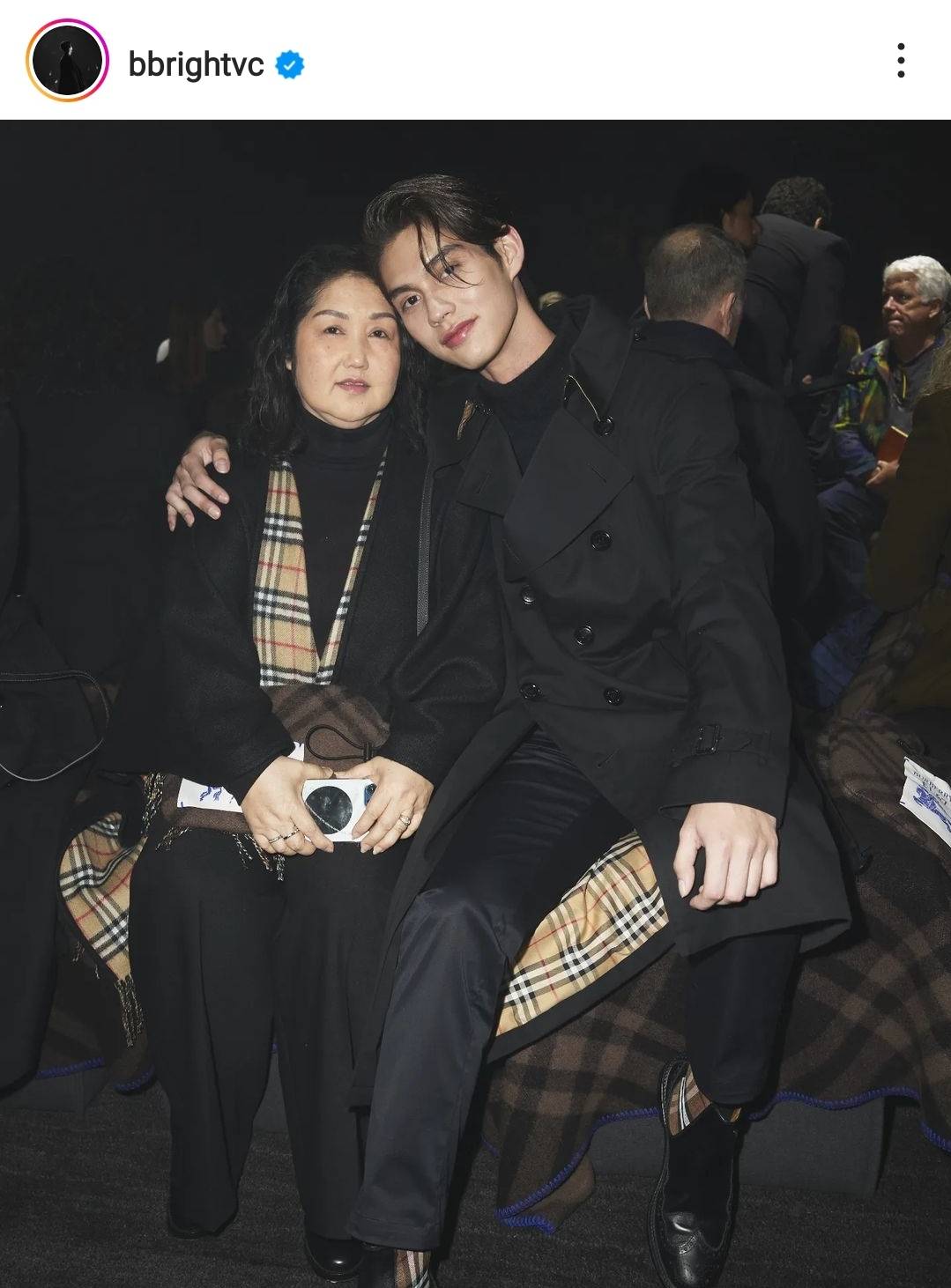 ไบร์ท วชิรวิชญ์ เล่าโมเมนต์ร่วมงาน Burberry แฮปปี้ ได้พาคุณแม่ไปเที่ยวด้วย ไบร์ท วชิรวิชญ์ เล่าโมเมนต์ร่วมงาน Burberry แฮปปี้ ได้พาคุณแม่ไปเที่ยวด้วย