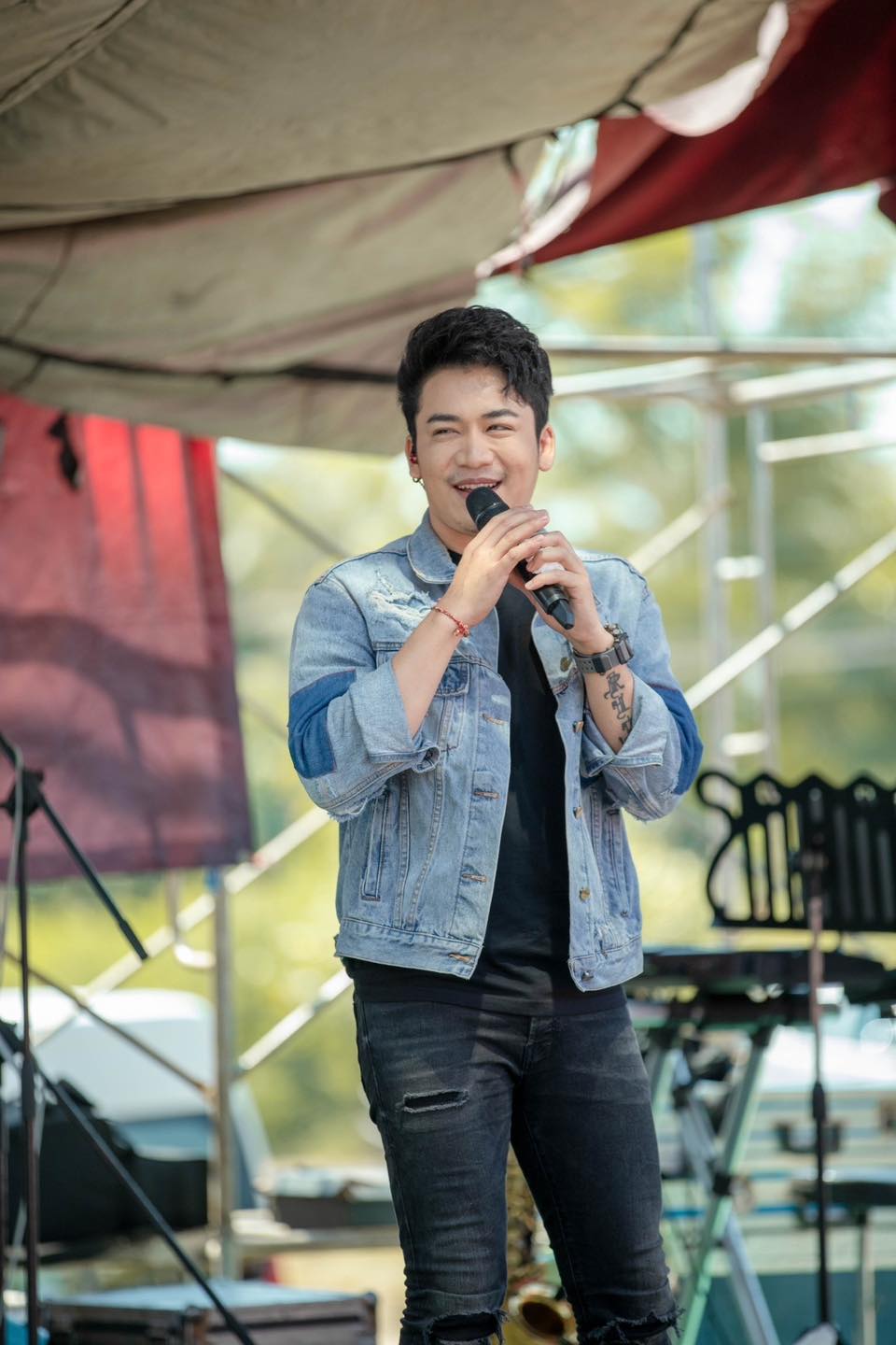 เบียร์ พร้อมพงษ์ ยิ้มร่า ภรรยาเซอร์ไพรส์วันเกิดวัย 30 ปี