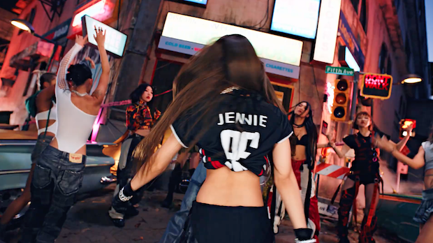 เทพีนำโชค!! แฟนบอล ‘แมนยู’ ซูฮก ‘เจนนี่ BLACKPINK’ หลังคว้าชัยศึกแดงเดือด เทพีนำโชค!! แฟนบอล ‘แมนยู’ ซูฮก ‘เจนนี่ BLACKPINK’ หลังคว้าชัยศึกแดงเดือด