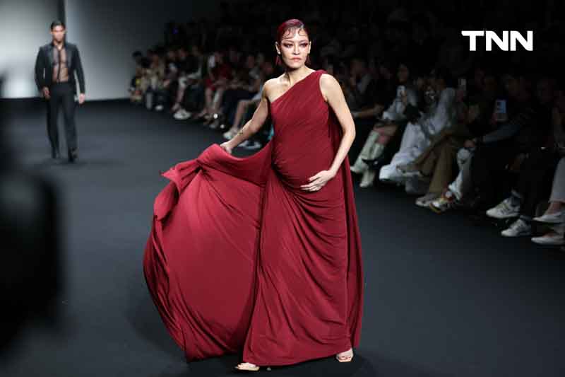 POEM เรื่องราวเหนือกาลเวลา สะท้อนธรรมชาติของหญิงยุคใหม่ใน BIFW2024 POEM เรื่องราวเหนือกาลเวลา สะท้อนธรรมชาติของหญิงยุคใหม่ใน BIFW2024