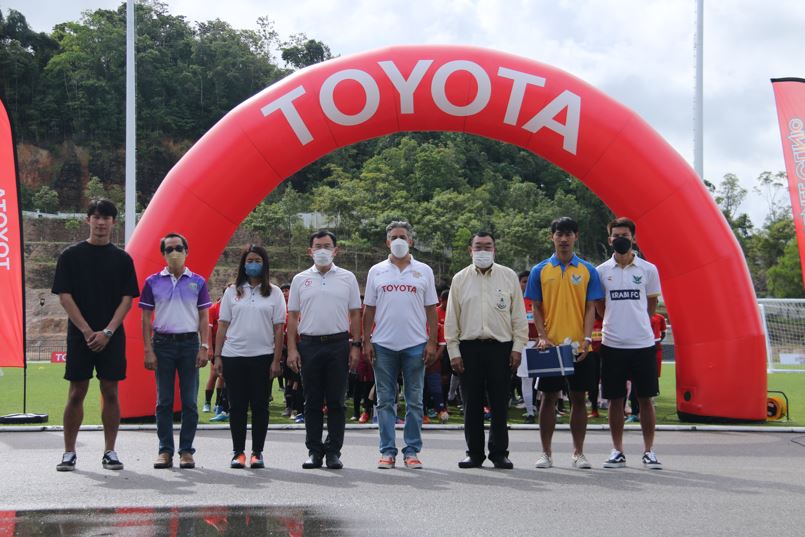'โตโยต้า' บุกกระบี่เปิดคลินิก 'จูเนียร์ฟุตบอล2022' เฟ้นหานักเตะฝีเท้าดี