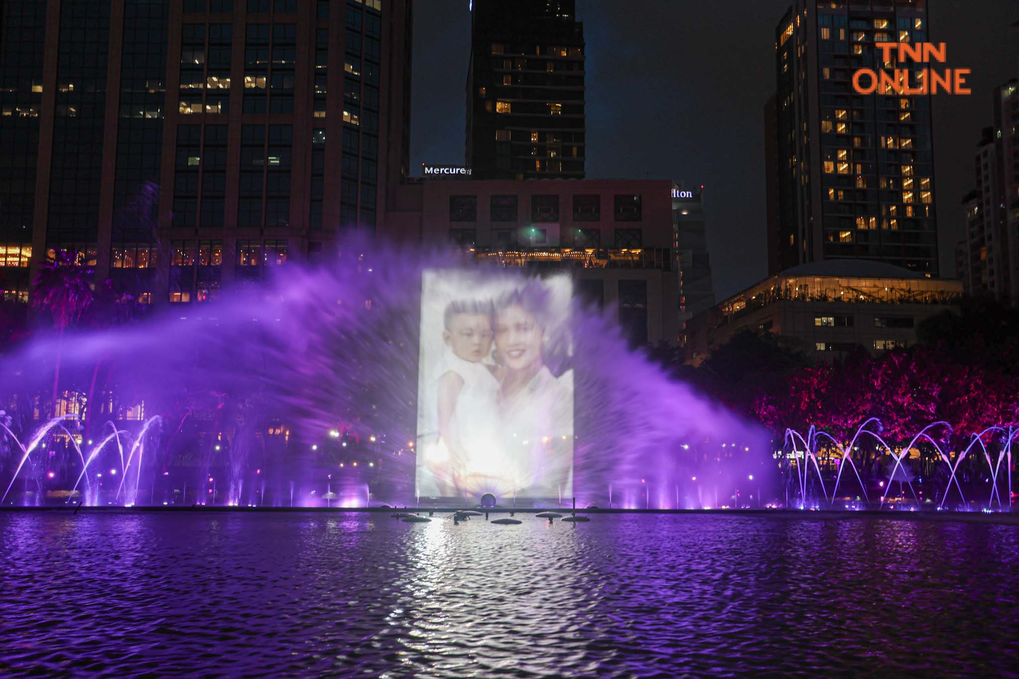 เฉลิมพระเกียรติสมเด็จพระพันปีหลวง แสดงม่านน้ำ ประกอบแสง สี เสียง เฉลิมพระเกียรติสมเด็จพระพันปีหลวง แสดงม่านน้ำ ประกอบแสง สี เสียง