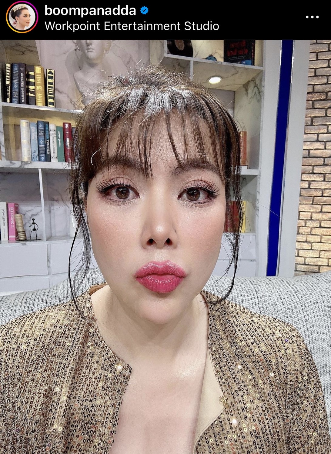 “เสก โลโซ” เตือนสติ “หนุ่ม กะลา” ด้าน “บุ๋ม ปนัดดา” ฟาดกลับตรรกะป่วย 