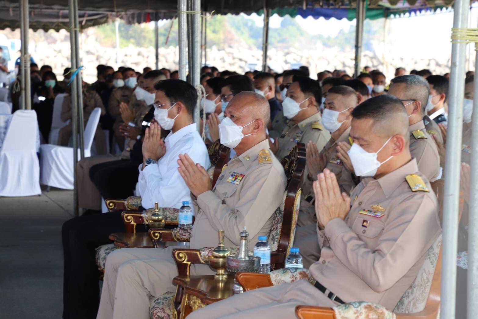 ประมวลภาพพิธีทำบุญอุทิศส่วนกุศล ให้กำลังพลที่เสียชีวิต จากเหตุการณ์ ร.ล.สุโขทัย ประมวลภาพพิธีทำบุญอุทิศส่วนกุศล ให้กำลังพลที่เสียชีวิต จากเหตุการณ์ ร.ล.สุโขทัย