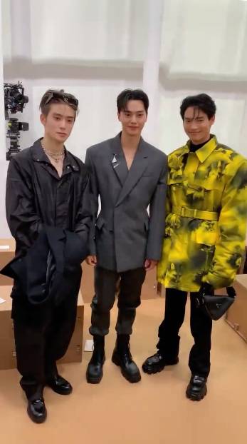 ฮอตไม่ไหว!! ‘วิน เมธวิน’ กระทบไหล่ ‘ซงคัง - แจฮยอน NCT’ ที่มิลาน (มีคลิป) ฮอตไม่ไหว!! ‘วิน เมธวิน’ กระทบไหล่ ‘ซงคัง - แจฮยอน NCT’ ที่มิลาน (มีคลิป)