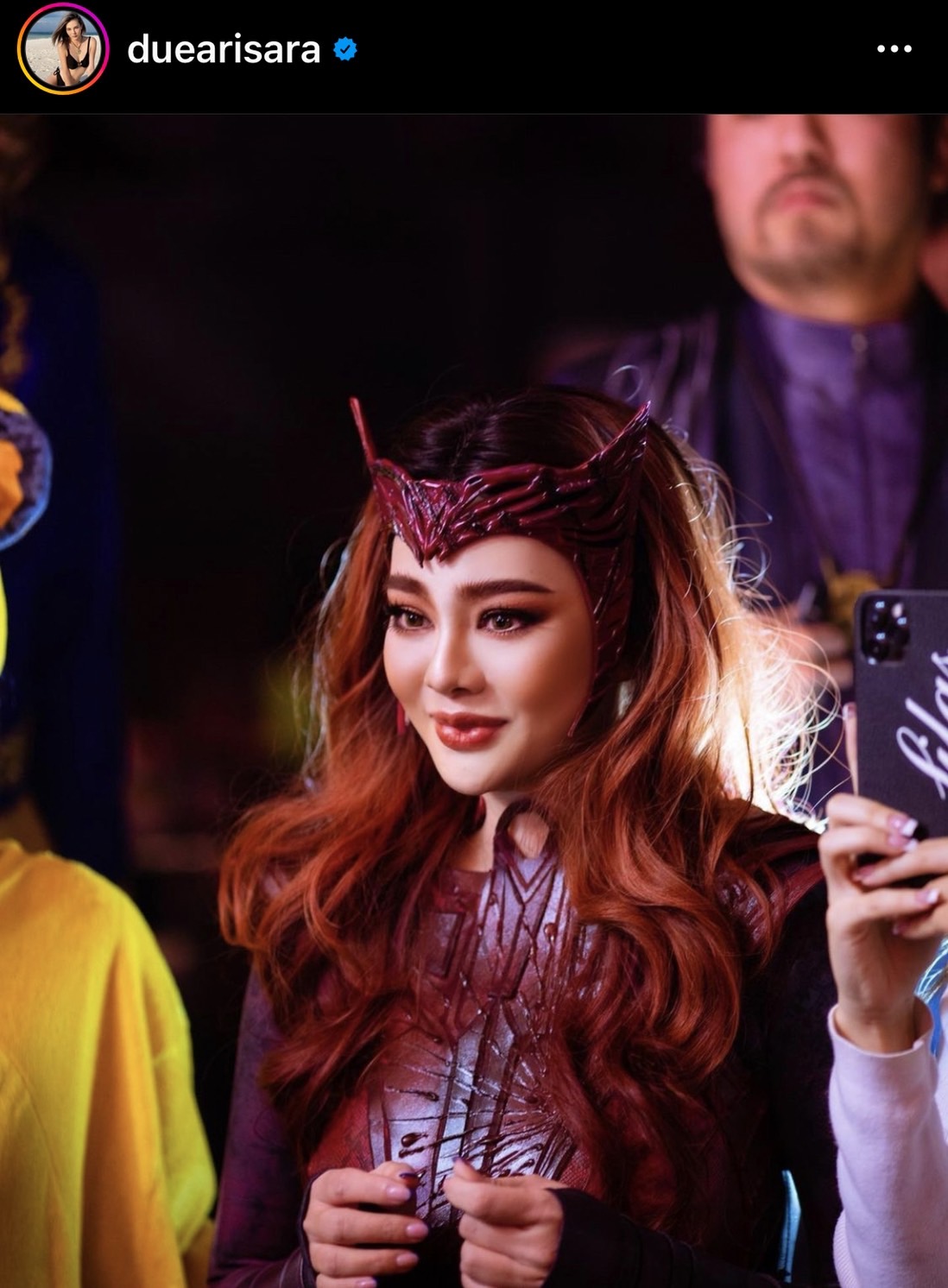 ดิว อริสรา แปลงโฉมเป็น Scarlet Witch รวมงานปาร์ตี้วันเกิด 