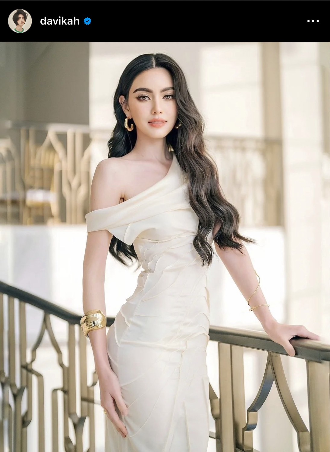 แสนภาคภูมิใจ ใหม่ ดาวิกา เก็บเงินจากการทำงาน สร้างบ้านให้แม่ได้สำเร็จ