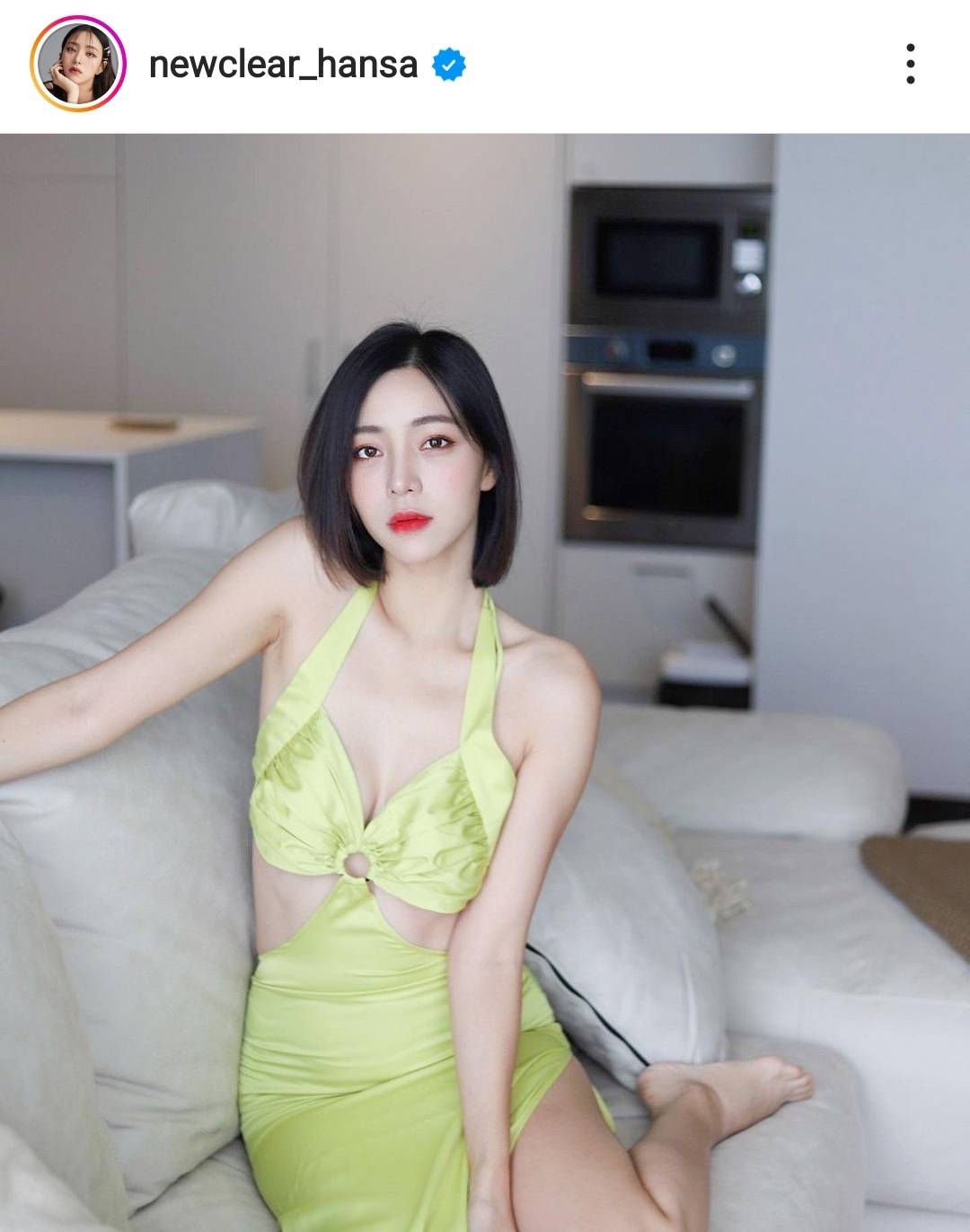 บอกไม่ได้ แต่เดาได้(ไหมนะ) หนุ่มรุ่นน้องไหล่กว้าง ที่นิวเคลียร์เสียอาการแบบเก็บทรงไม่อยู่