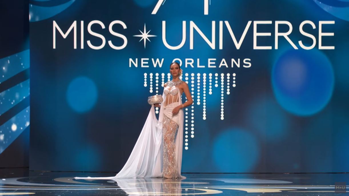 4 ลุคพิชิตมง แอนนา เสืองามเอี่ยม ติดเทรนด์ทวิตเตอร์อันดับ 1 #แอนนาเสือ 4 ลุคพิชิตมง แอนนา เสืองามเอี่ยม ติดเทรนด์ทวิตเตอร์อันดับ 1 #แอนนาเสือ