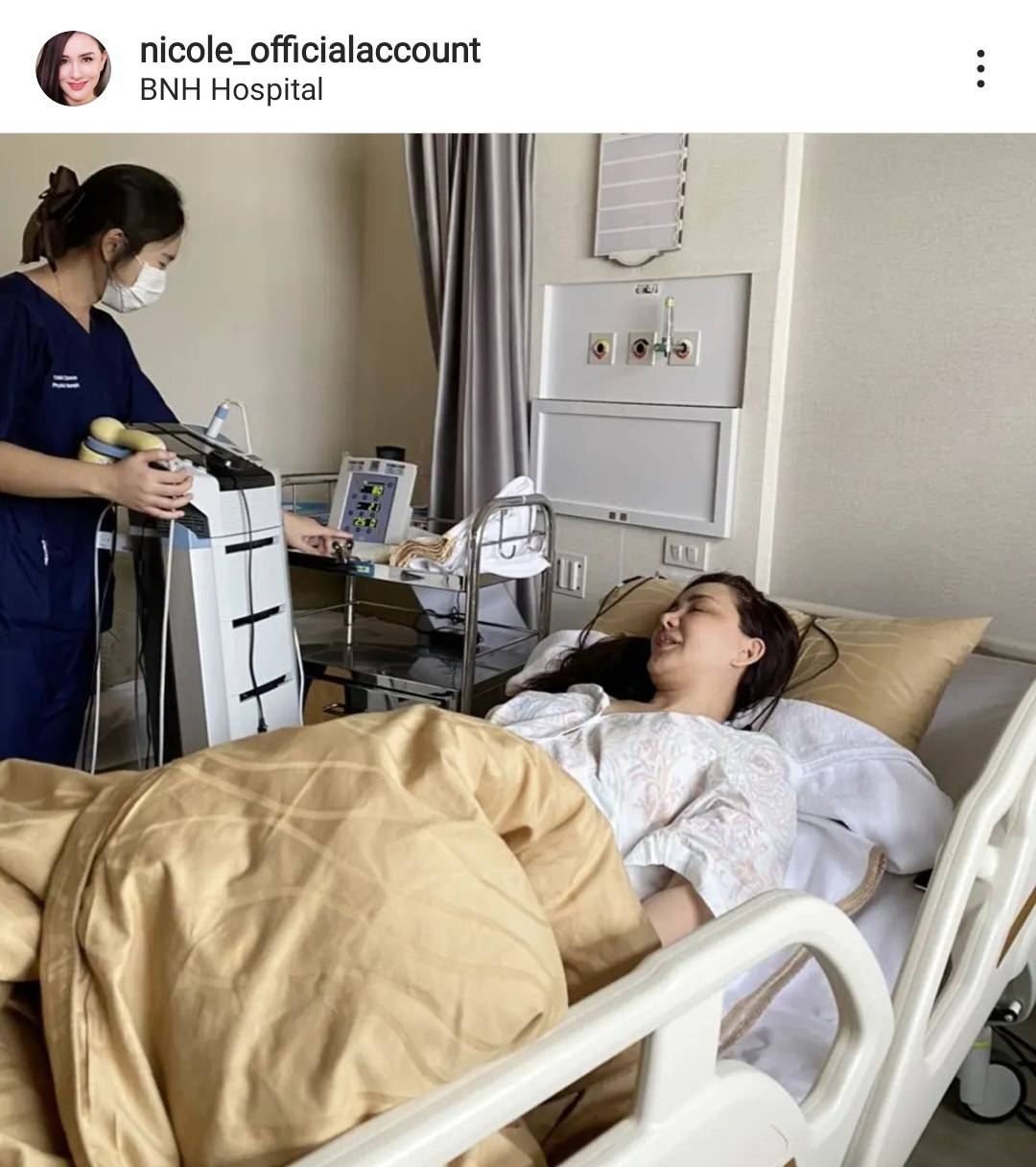 นิโคล เทริโอ แอดมิทโรงพยาบาล ด้าน ทิกเกอร์ ลูกชาย คอยดูแลไม่ห่าง นิโคล เทริโอ แอดมิทโรงพยาบาล ด้าน ทิกเกอร์ ลูกชาย คอยดูแลไม่ห่าง