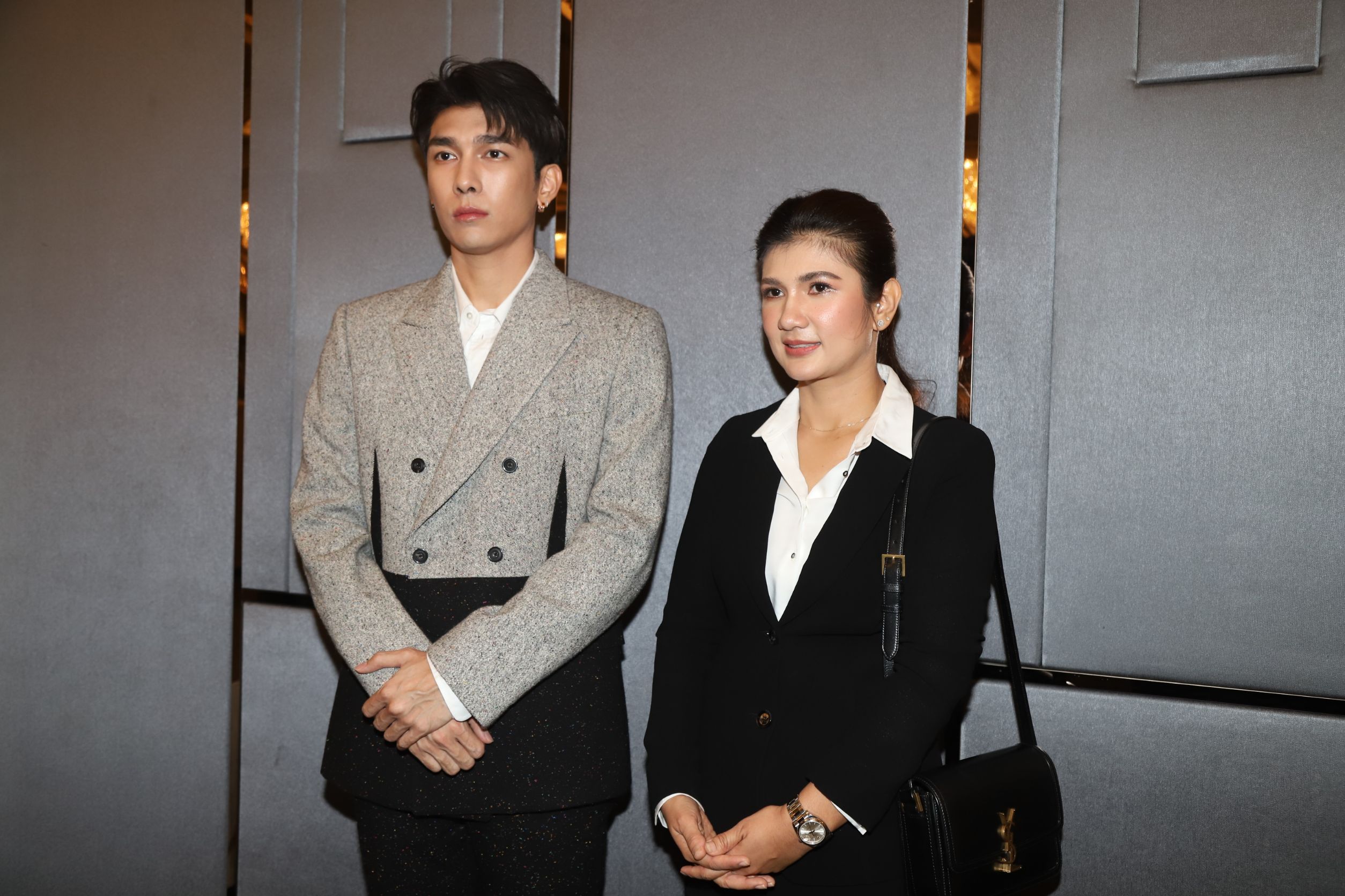 มิว ศุภศิษฏ์ ยอมรับเสียใจ ยกมือไหว้ขอโทษ! ปมดราม่าก็อปMV-คุกคามอดีตคู่จิ้น มิว ศุภศิษฏ์ ยอมรับเสียใจ ยกมือไหว้ขอโทษ! ปมดราม่าก็อปMV-คุกคามอดีตคู่จิ้น